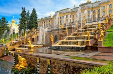 Метеор в Петергоф + обратный рейс в Петербург