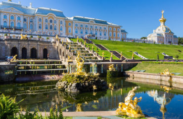 Метеоры и Катамараны в Петергоф из Кронштадта